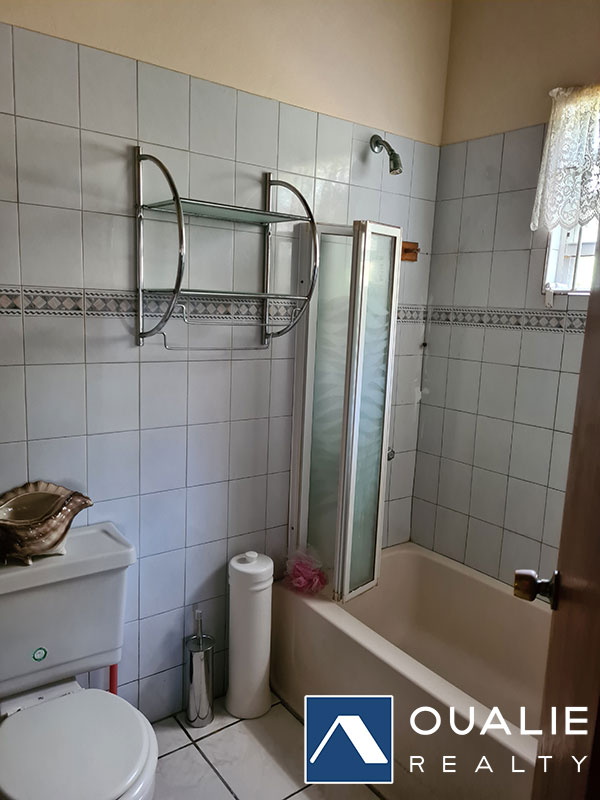 13 of 21 from Oualie Realty