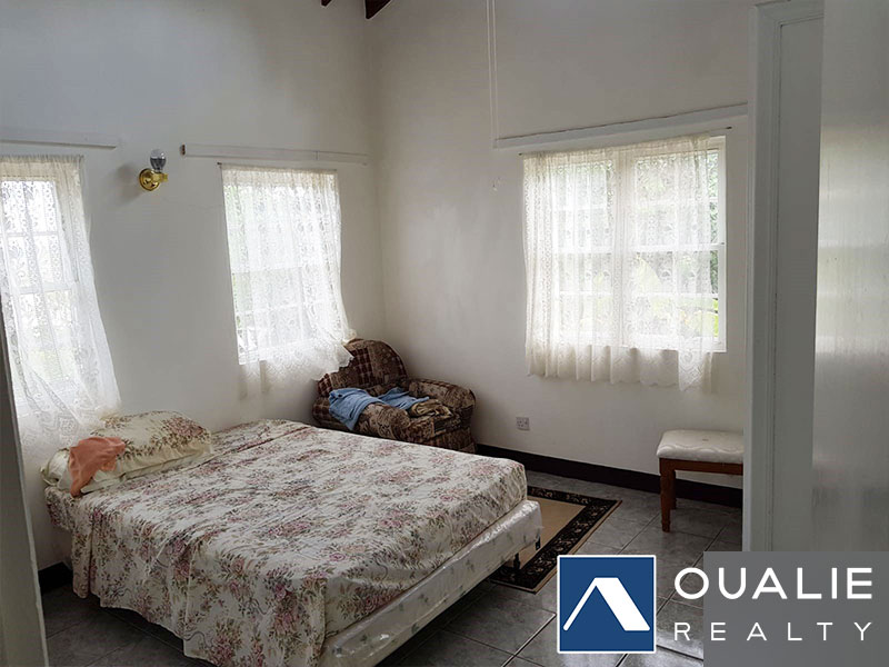 11 of 23 from Oualie Realty