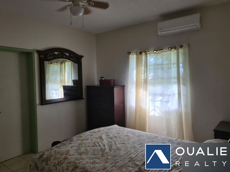 14 of 16 from Oualie Realty