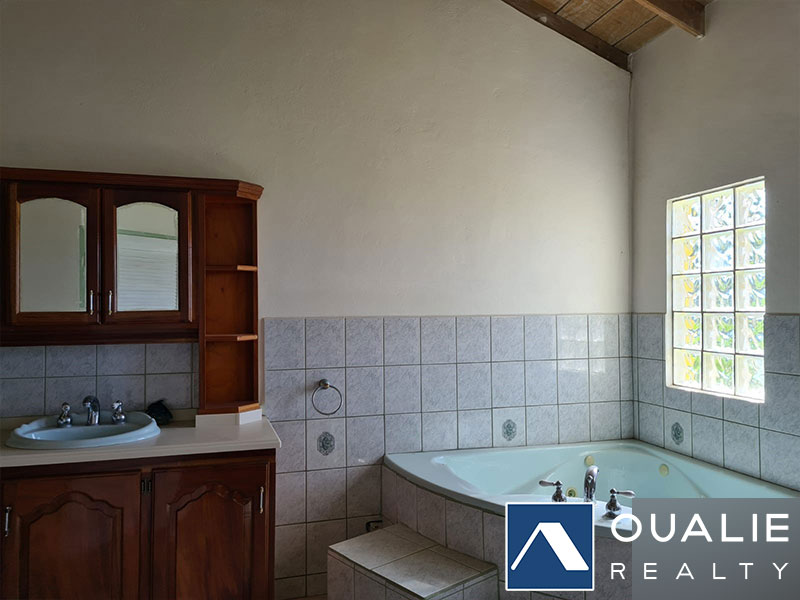 9 of 16 from Oualie Realty