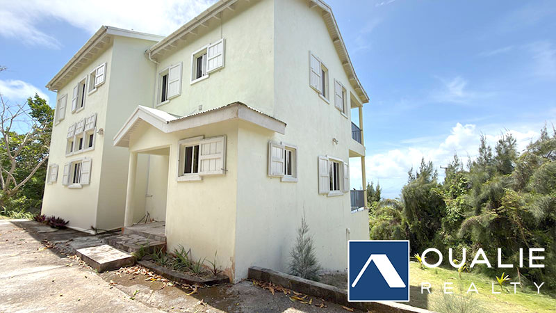 12 of 13 from Oualie Realty