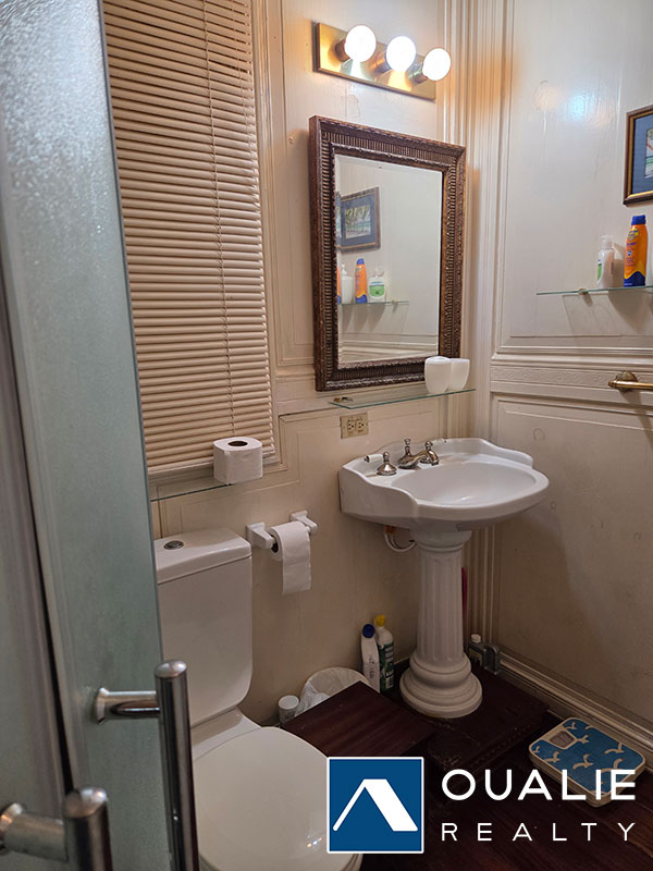 16 of 28 from Oualie Realty